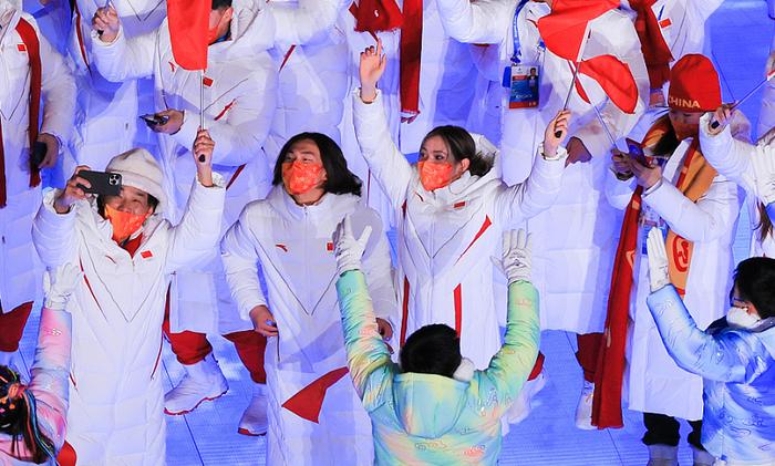 九游娱乐首页-日本运动员破纪录夺冠，全场欢呼