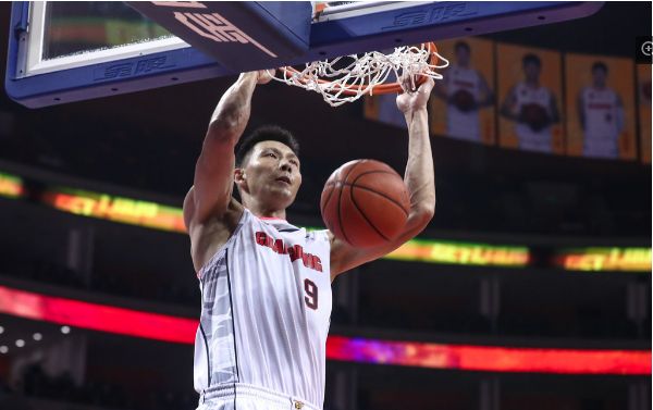 天津队横扫广东队,易建联关键制胜 天津队横扫广东队,易建联关键制胜