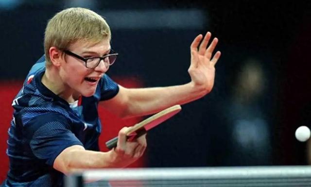 法国队险胜葡萄牙队，许昕惊艳四座