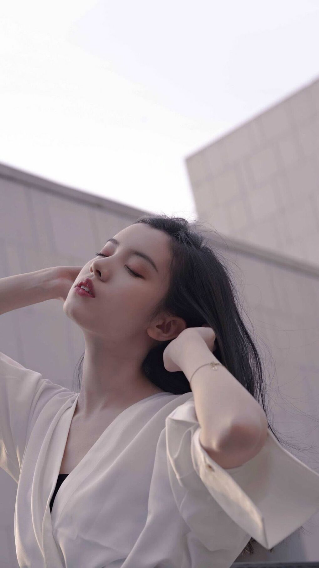 铁血绞杀与黄绿风暴,欧冠淘汰赛的战术博弈与文明对话